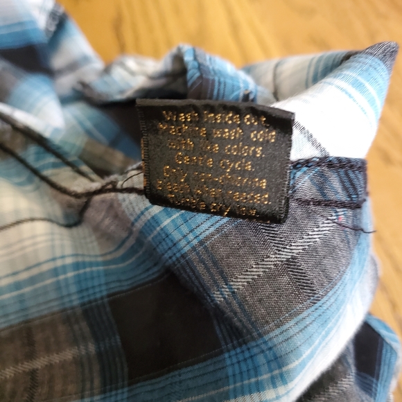 Helix xxl long sleeve button down shirt. Athletic fit. - Picture 7 of 13